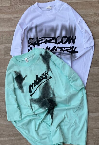 T-shirts graffiti style