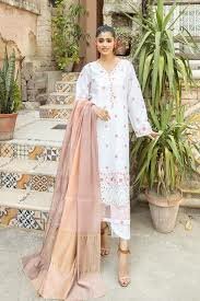 3 pcs lawn suit