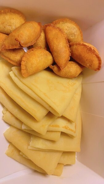 Ensemble de Crêpes et Empanadas