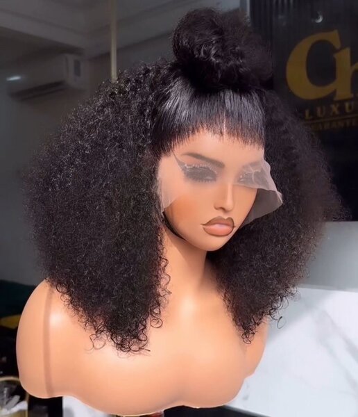 Curly wig