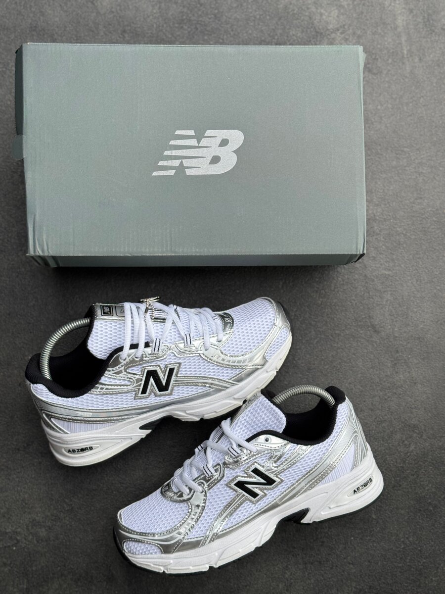 New balance 740