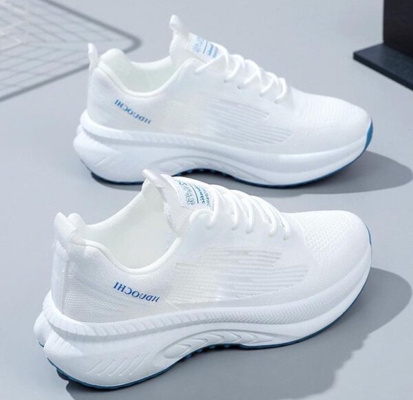 Foreign Trade Wholesale Women's White Shoes Thick-Soled Ligh