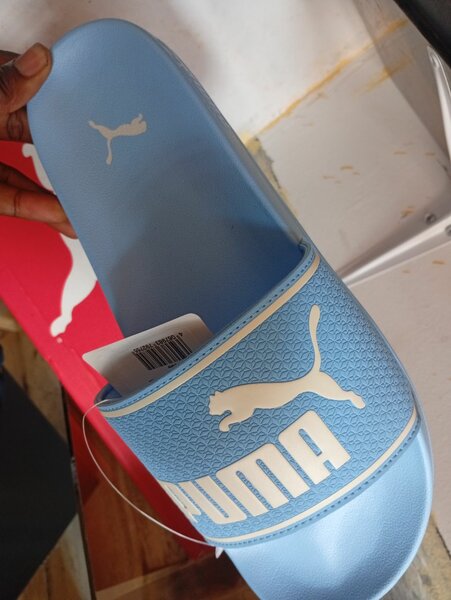 Claquettes Puma Bleu