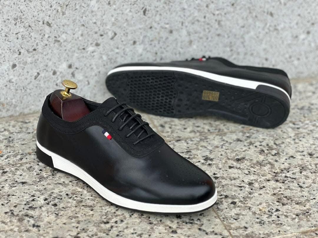 Chaussures habillées en cuir homme