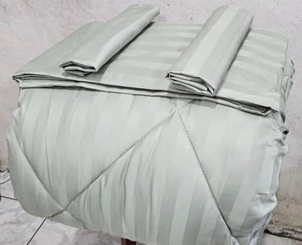 Bedding set,King size ,4 items