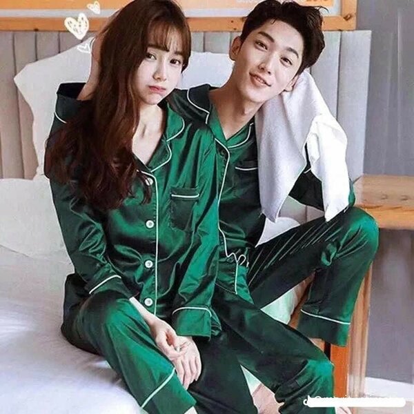 Pyjamas en soie mixte (homme et femme)