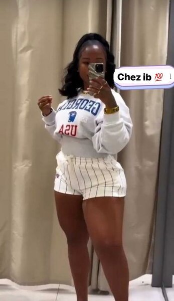 Robe élégante plongeante