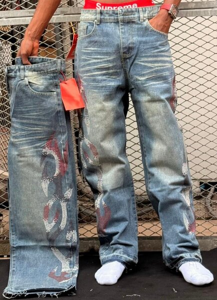 Jeans modernes en denim unisexe