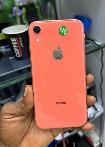 iPhone XR 64Go Coral