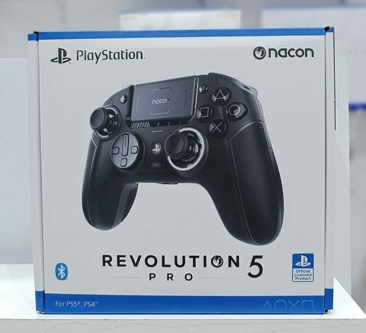 Nacon Manette Revolution Pro 5