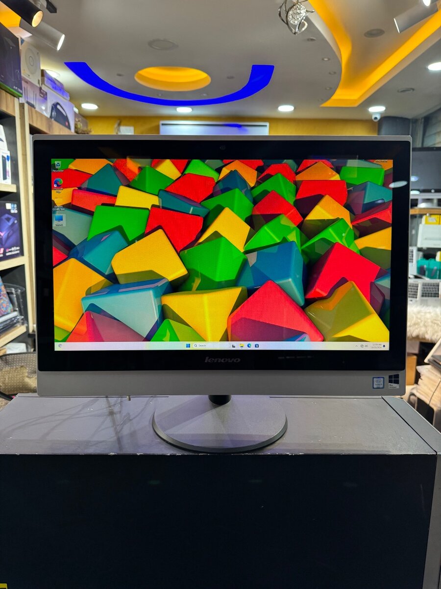 Lenovo S500z AlO 16GB processor Intel Core i5 SSD 256GB UK