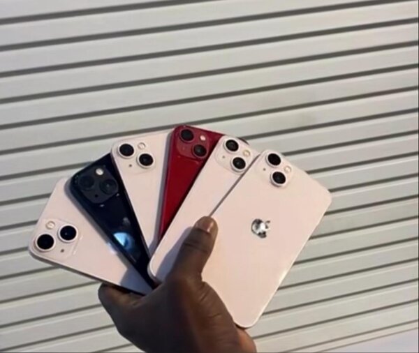 iPhone 13 128,256 gb