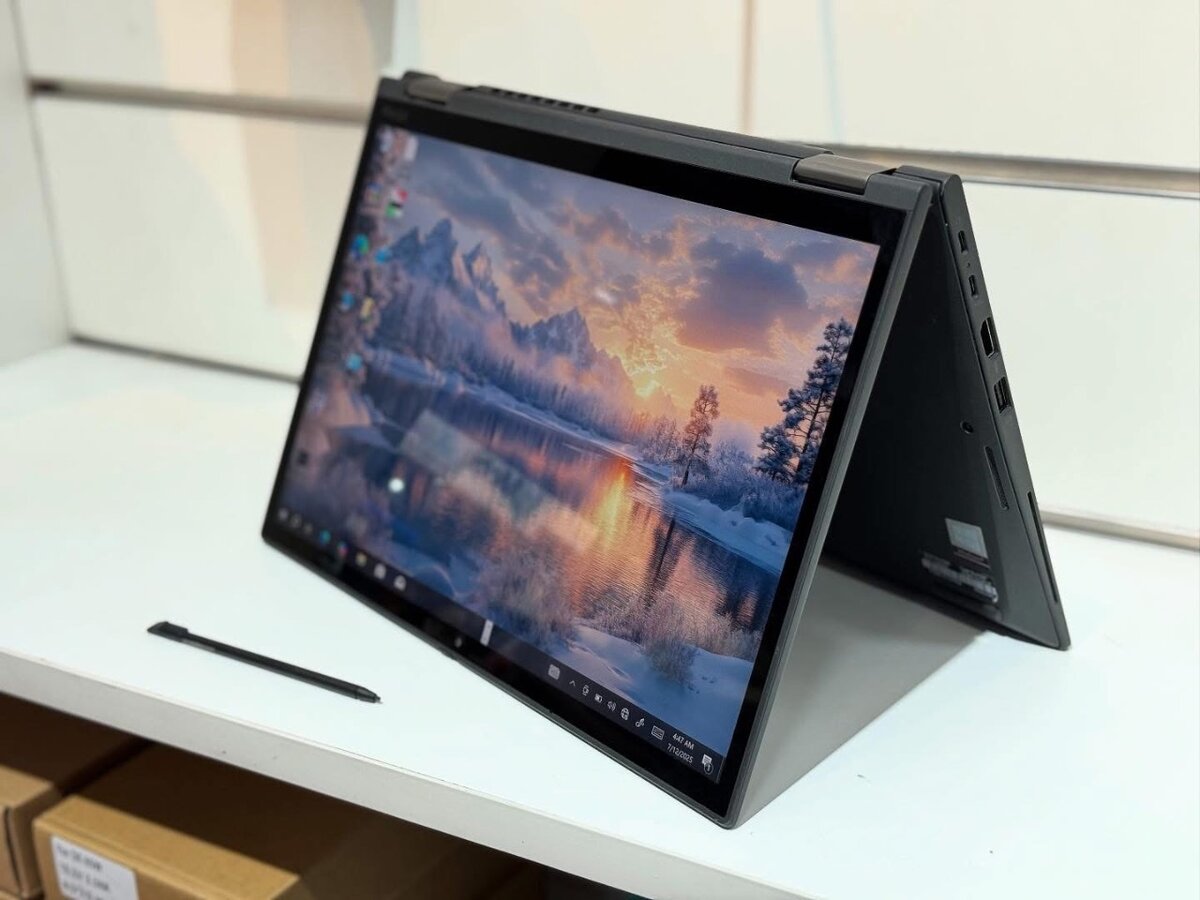LENOVO X13 YOGA  X360  Core i5