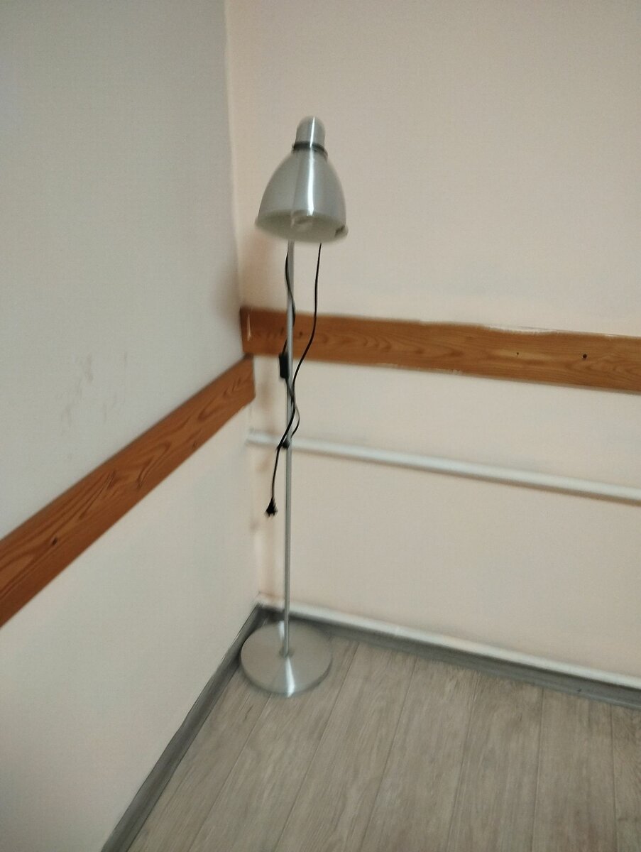 Напольная лампа производство Икеа