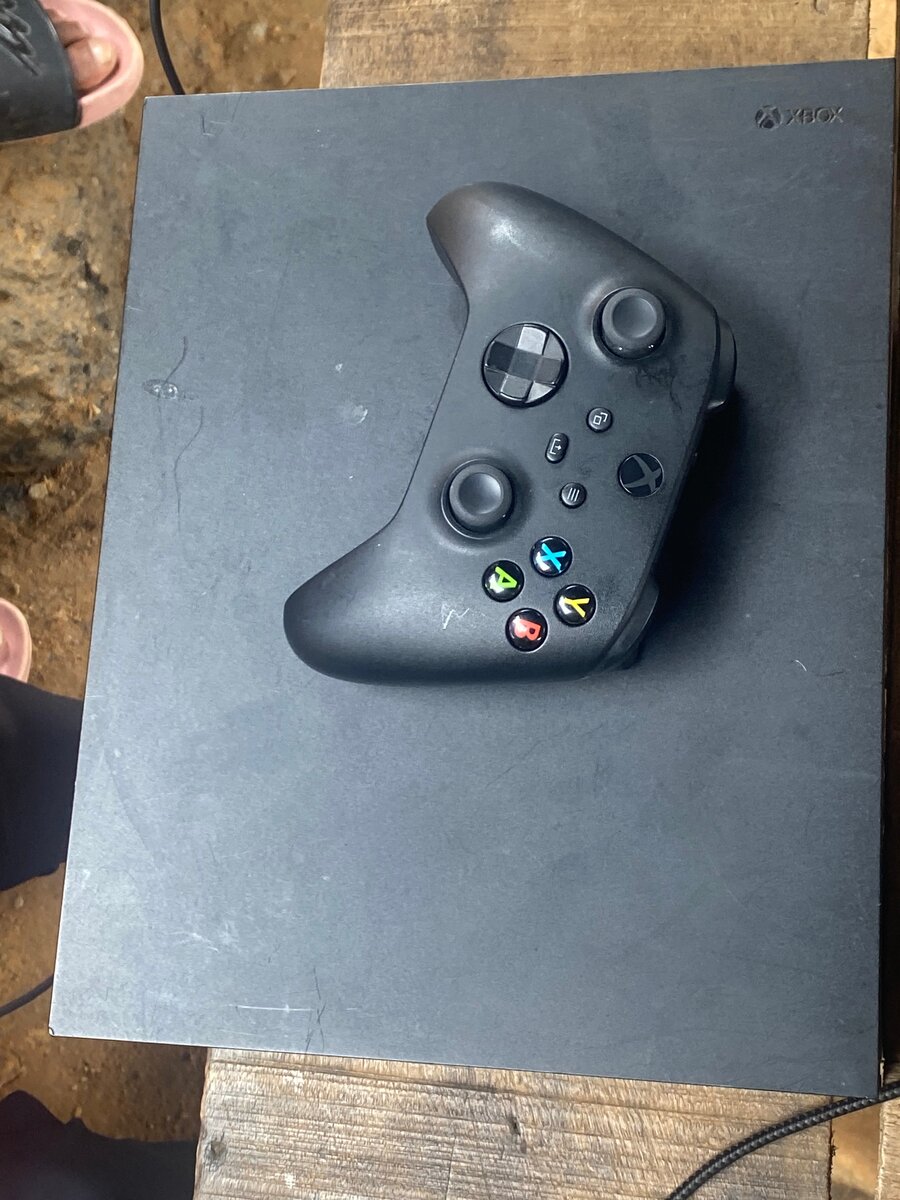 Xbox oneS manette et 16jeux