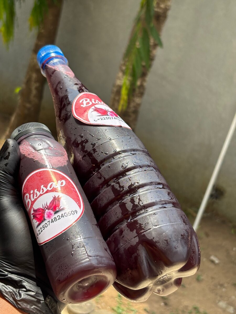 Jus de bissap/jus de gingembre