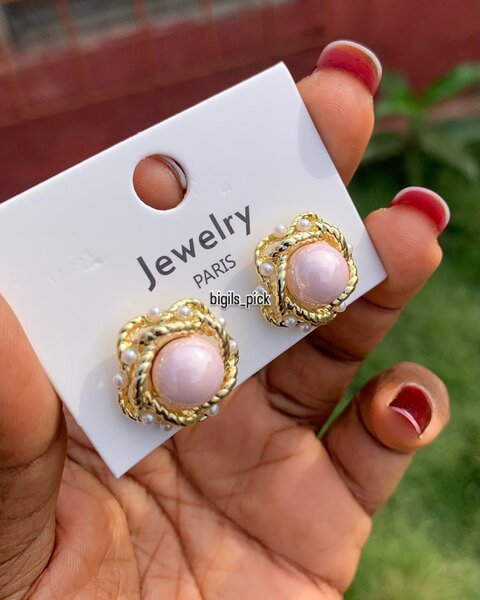 Stunning Pink Earring