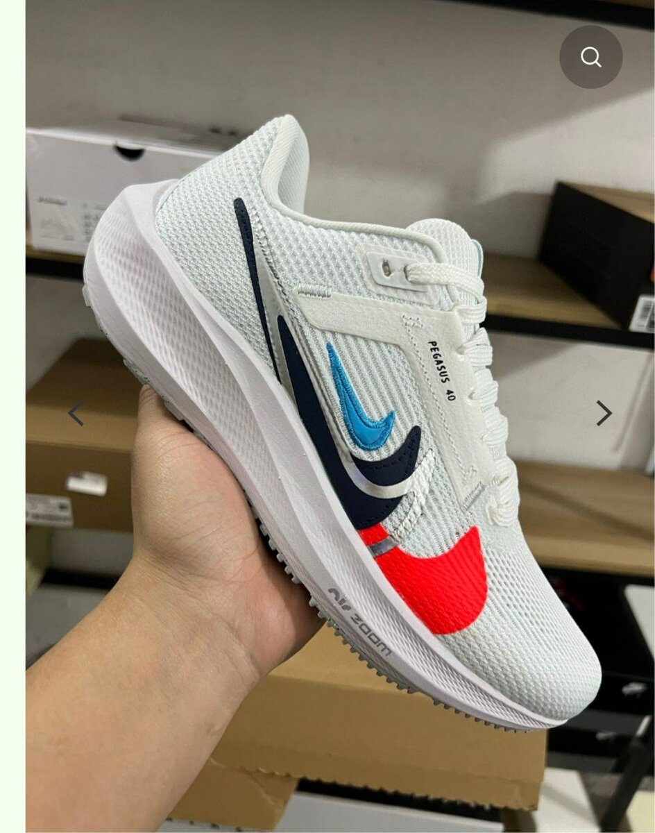 Chaussures de course blanches Nike