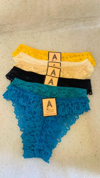 Lot de 6 Culottes en dentelle