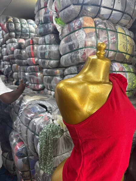 Lot de vêtements vintage