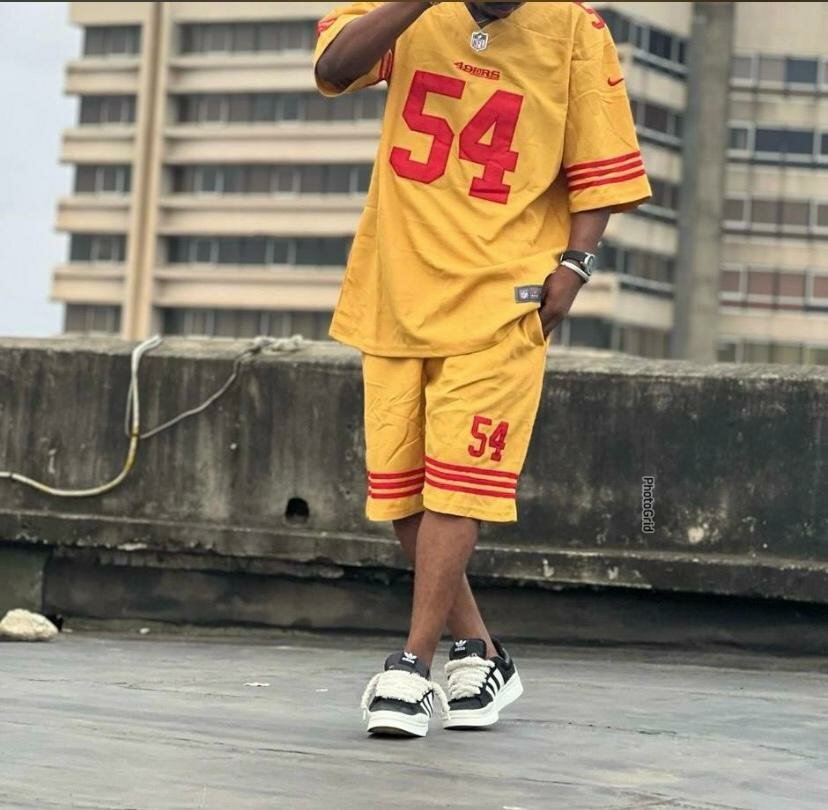 Tenue sportive numérotée