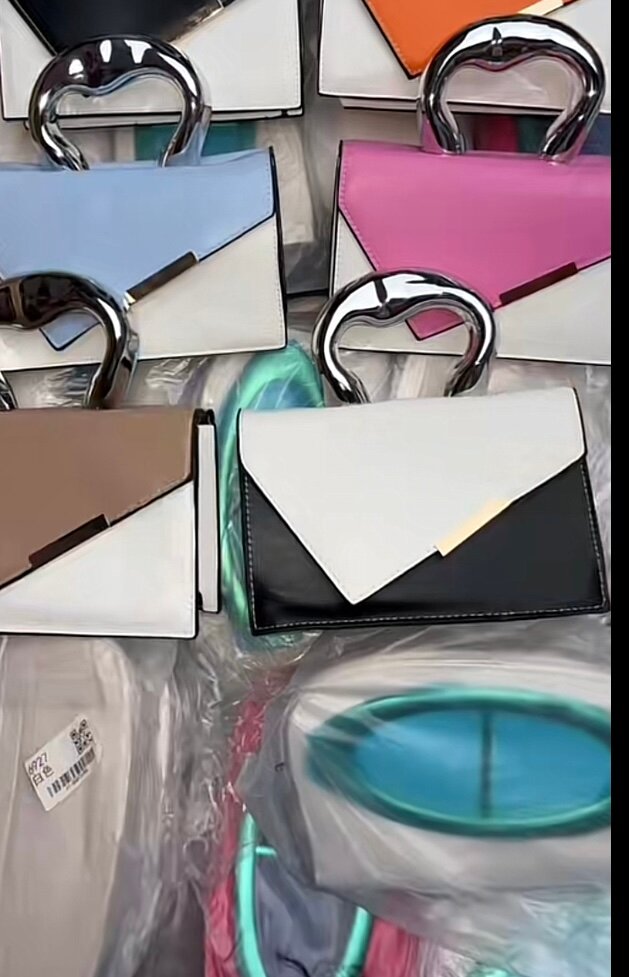 Sac à main moderne multicolore