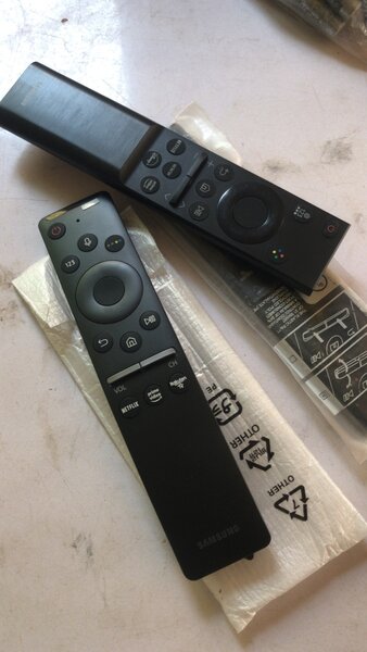 Samsung TV remote slide used and new