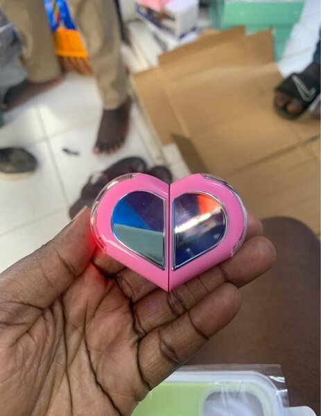 Écouteurs sans fil rose love