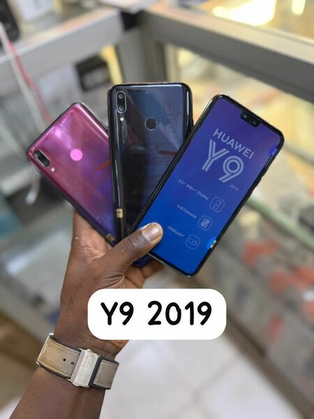 Huawei Y9 2019 Smartphone