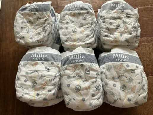 Couches bébé Millie Moon