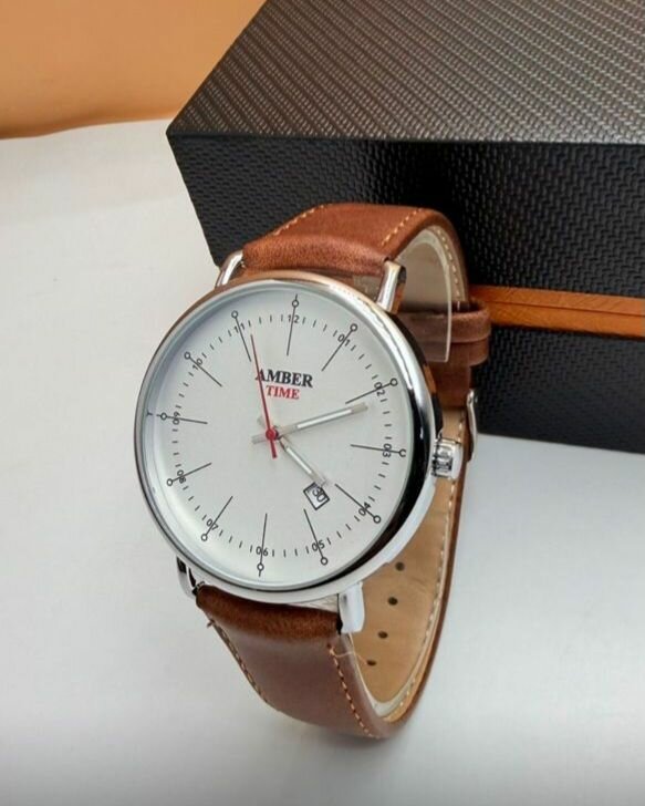 Montres en cuir élégantes Amber