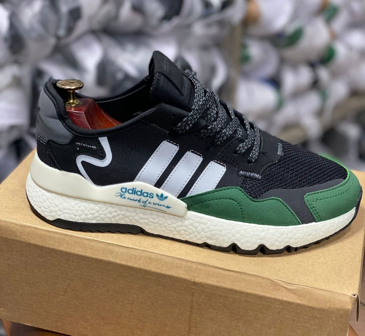 Baskets Adidas pour Homme