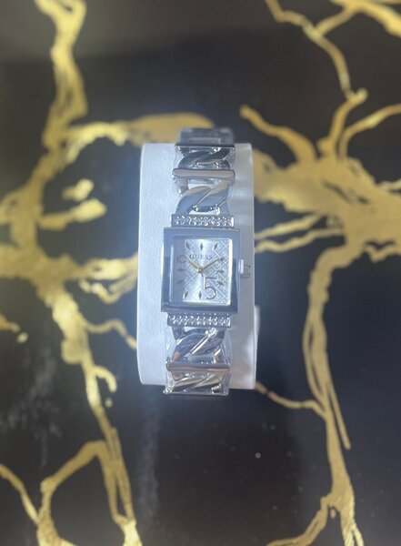 Montre Femme Guess Élégante