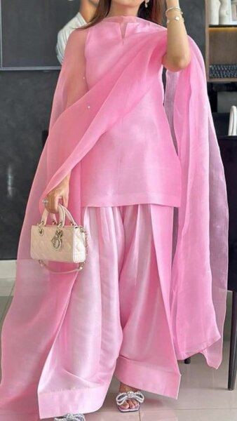 Farshi shalwar souts