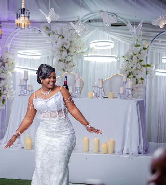 Wedding mermaid dress custom made going at K2000 worn once