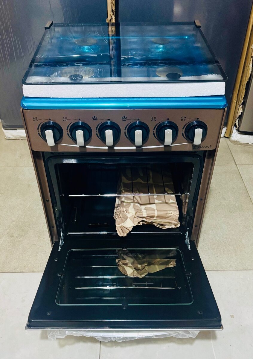 MINI GAZINIERE YUCEL 4 FEUX AVEC FOUR/ MANUELLE