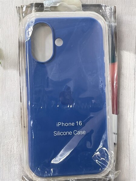 Coque en silicone iPhone 16