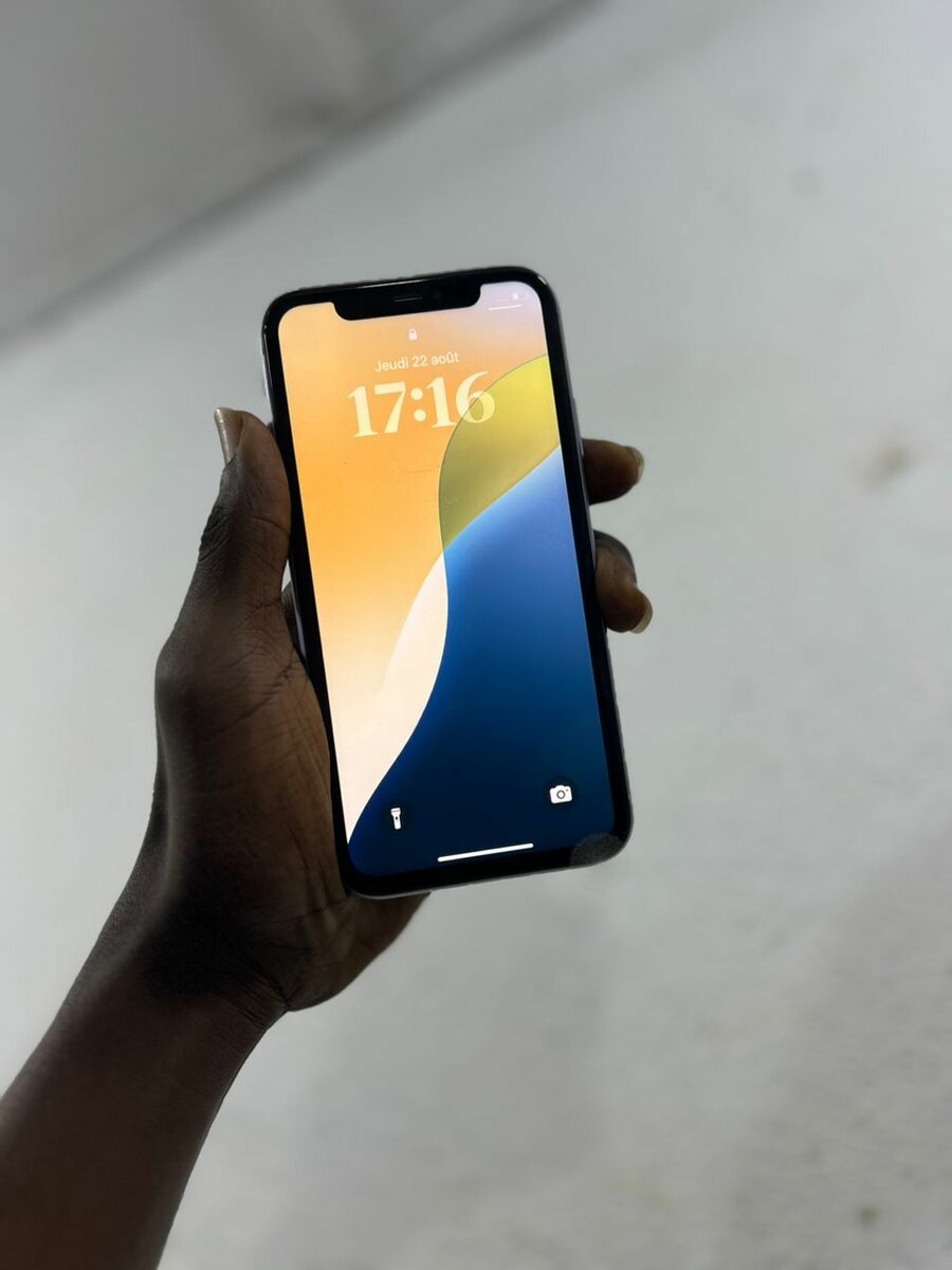 iPhone 11 simple 64giga