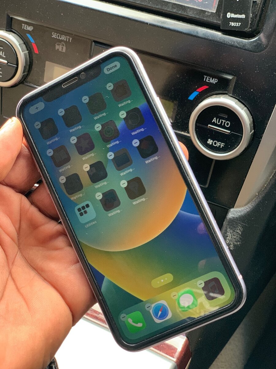 iPhone 11