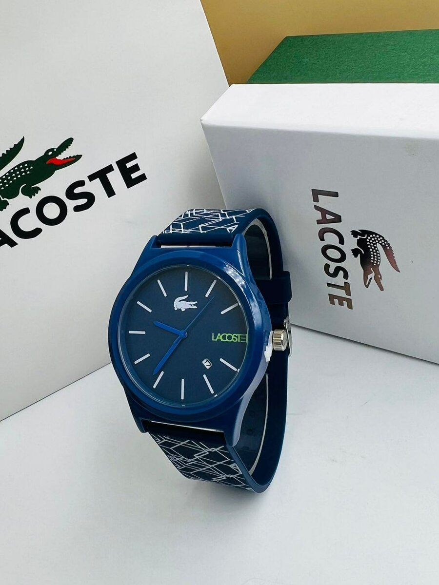 Montre Lacoste en silicone (avec coffret )