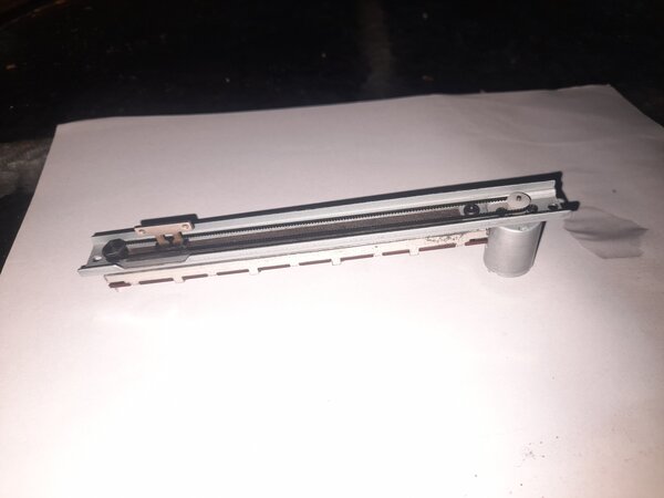 Curseurs X32 ( fader motorisés)