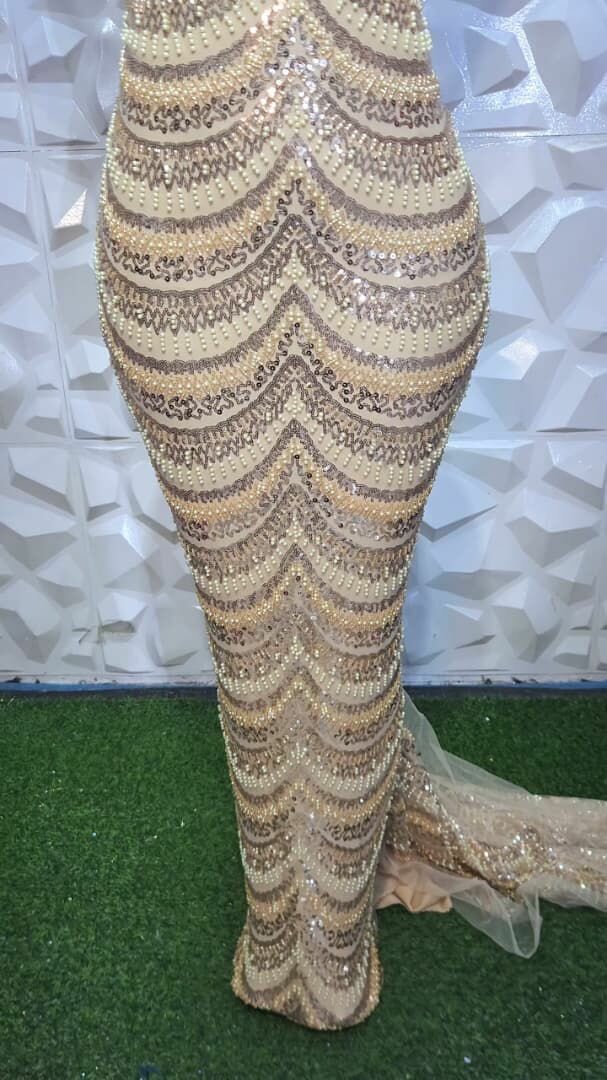 Robe sirène à sequins