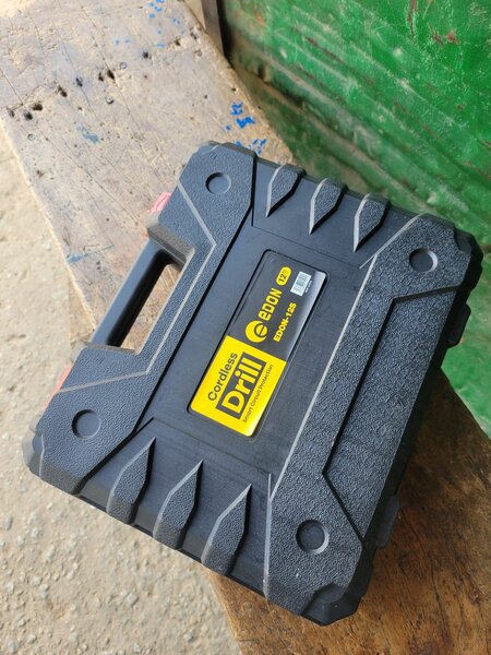 Perceuse sans fil 12V