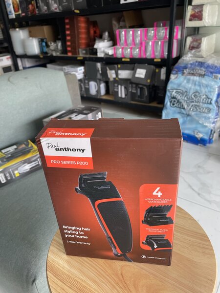 Tondeuse Paul Anthony Pro P200