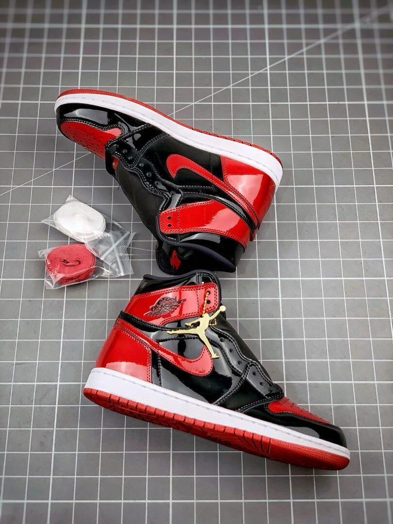 Air Jordan 1