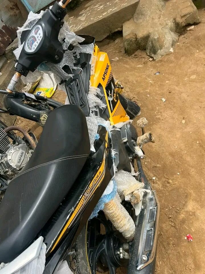 Moto Apsonic électrique moderne