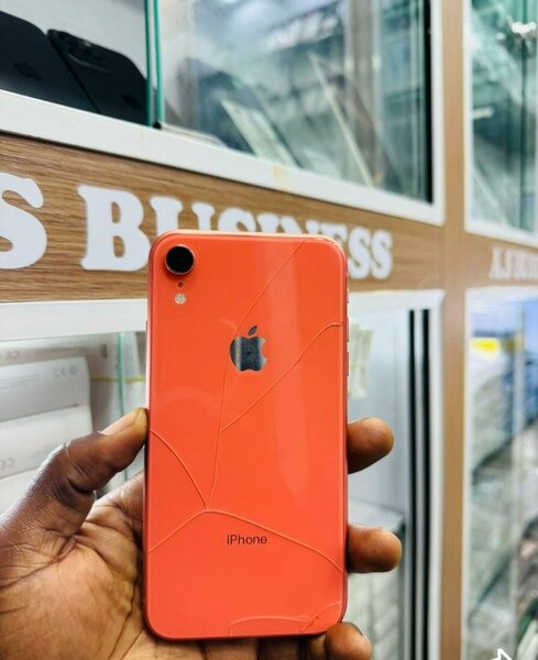 iPhone XR Rouge Débloqué