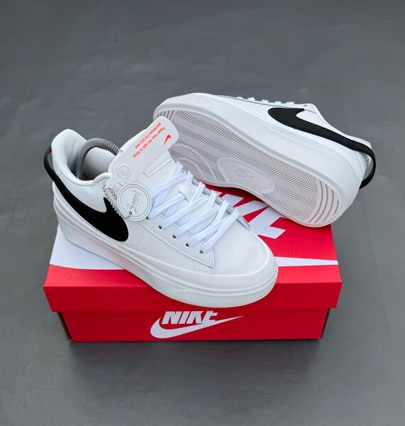 Nike Sneakers Blanc Classiques