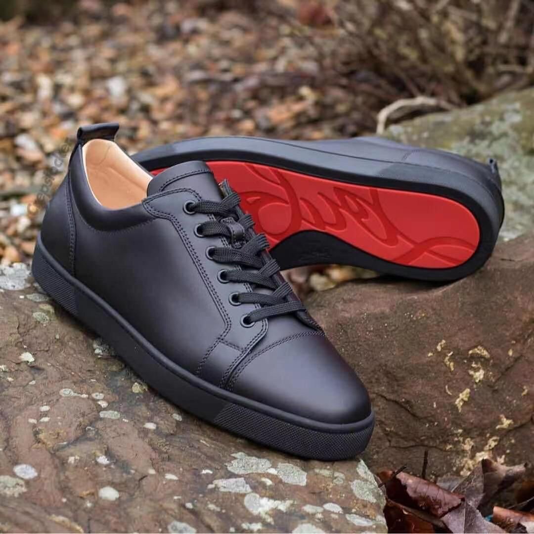 Sneakers élégants en cuir noir