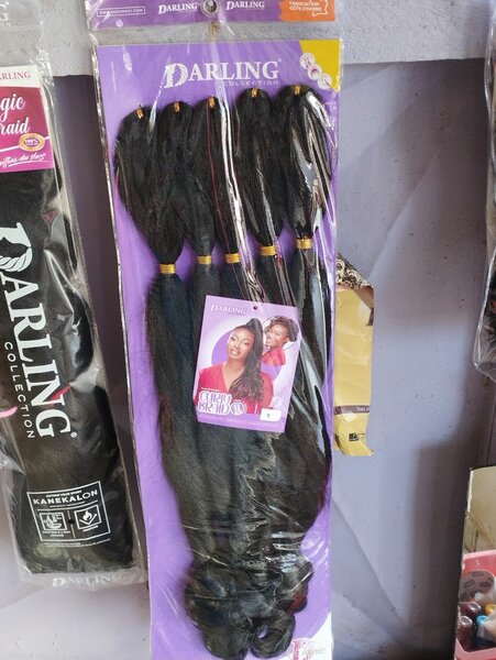 Extensions brésiliennes bouclées